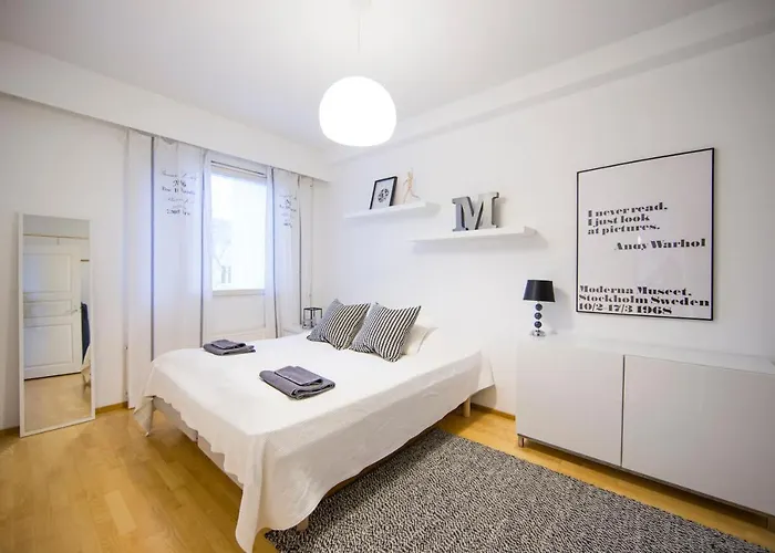 Aurora Riverside 酒店 罗瓦涅米